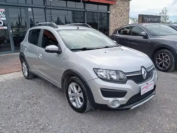 Renault Sandero Sandero Stepway 1.6 Privilege  2015 - foto 2
