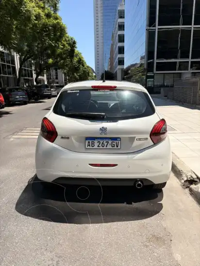 Peugeot 208 Allure 1.6  2017 - foto 3