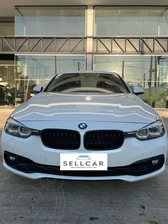 Bmw Serie 3 Sedán 330I Sport Line (1997 Cc) 2017 - foto 1