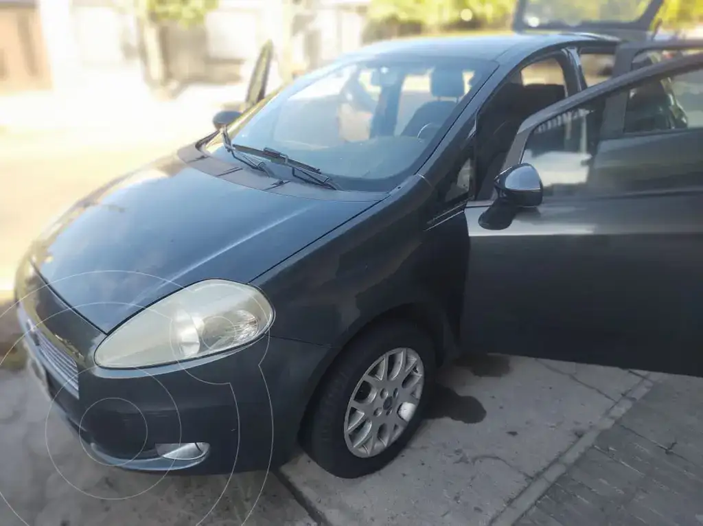Fiat Punto 5P 1.4 Attractive  2011 - foto 1