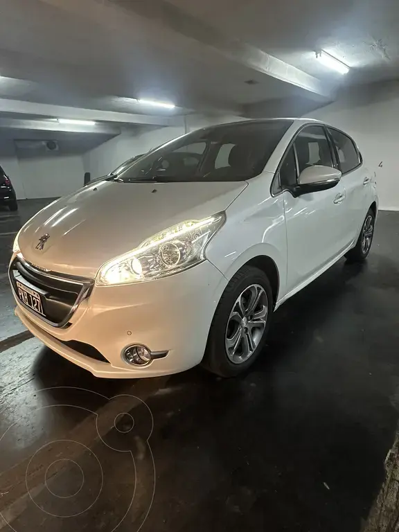 Peugeot 208 Feline 1.6 2015 - foto 1