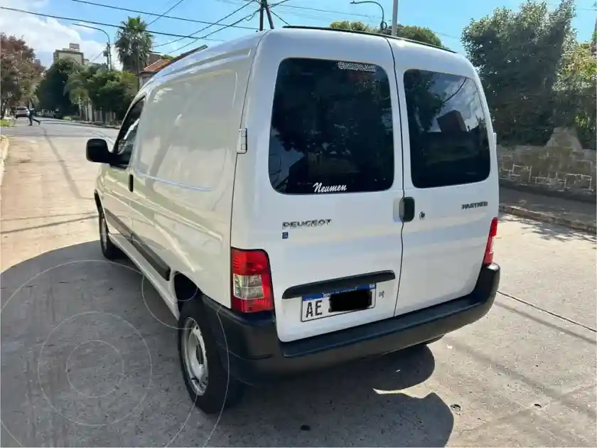 Peugeot Partner Furgón Confort 1.6  2020 - foto 5