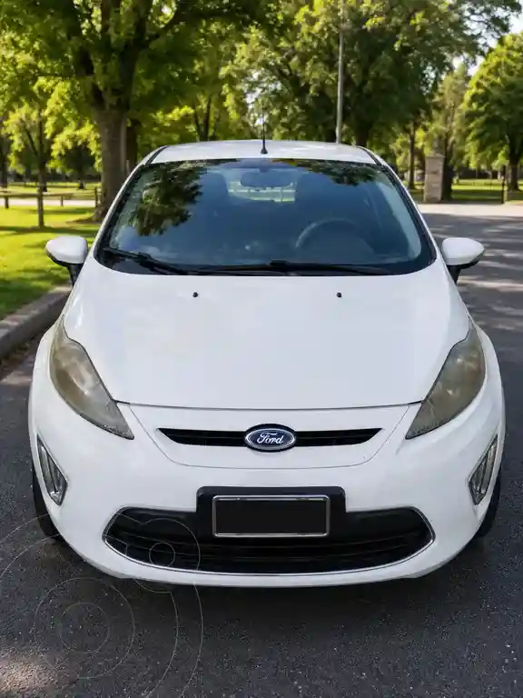 Ford Fiesta Kinetic Titanium  2012 - foto 1