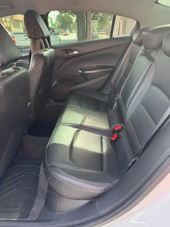 Chevrolet Cruze 5 Lt  2022 - foto 5