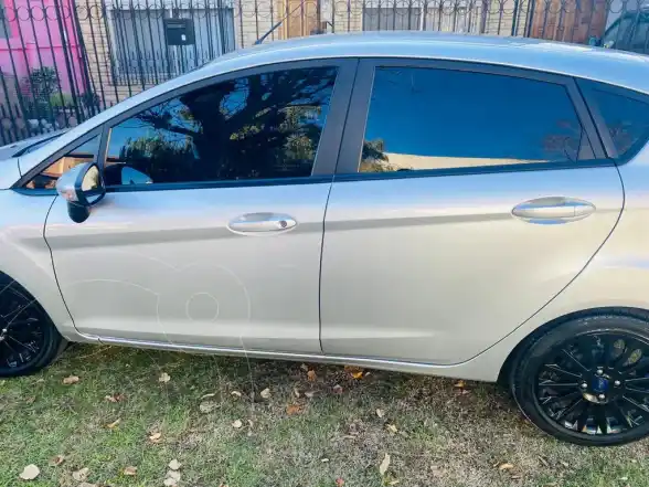 Ford Fiesta Kinetic Se  2017 - foto 3