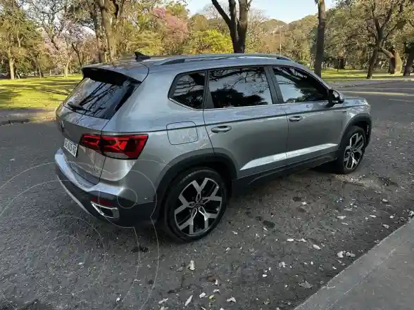 Volkswagen Taos Highline Aut  2024 - foto 4