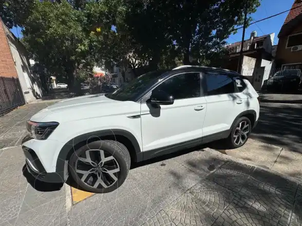 Volkswagen Taos Highline Aut Bitono  2024 - foto 3