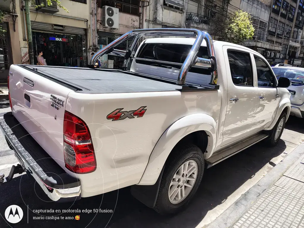 Toyota Hilux 3.0 4X4 Srv Tdi Dc Cuero (2982 Cc) 2014 - foto 4