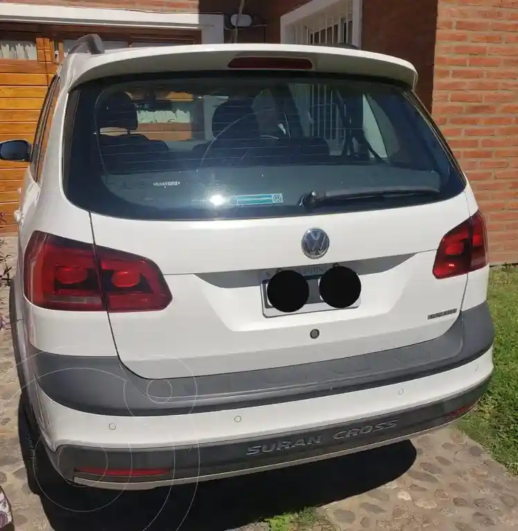 Volkswagen Suran 1.6 Highline  2014 - foto 2