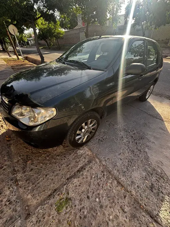 Fiat Palio Fire 5P Confort (1368 Cc) 2015 - foto 3