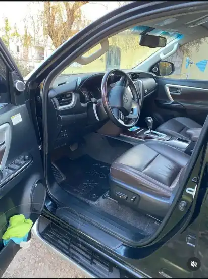 Toyota Sw4 Srx 2.8 Tdi 7A Aut  2018 - foto 4
