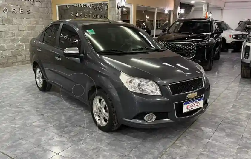Chevrolet Aveo Lt  2012 - foto 3