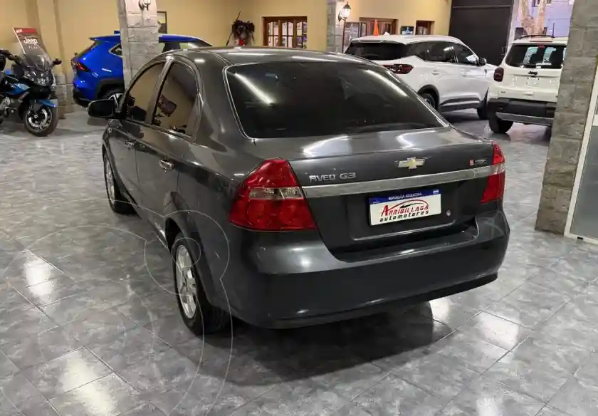 Chevrolet Aveo Lt  2012 - foto 4