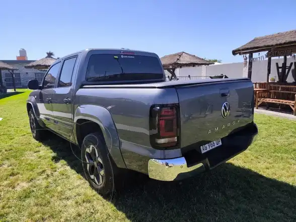 Volkswagen Amarok Dc 4X4 Highline Aut  2024 - foto 5