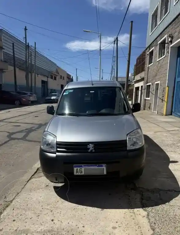 Peugeot Partner Furgón Confort 1.6 HDi 2024 - foto 1