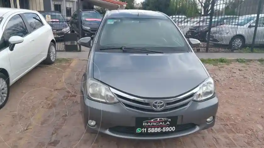 Toyota Etios Sedán Xls  2016 - foto 4