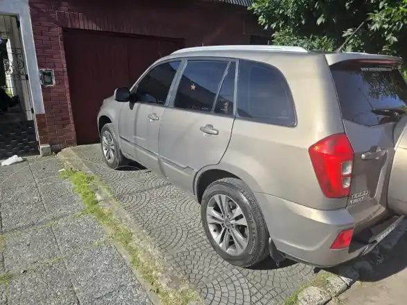 Chery Tiggo 3 1.6 4X2 Confort  2016 - foto 4