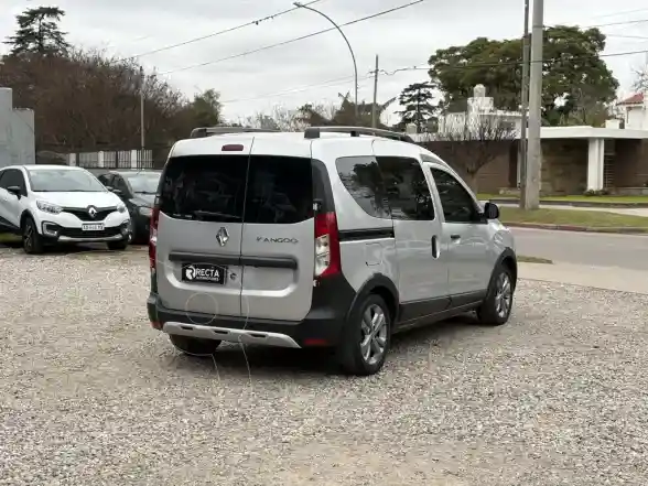 Renault Kangoo Stepway 1.6 Sce  2024 - foto 3