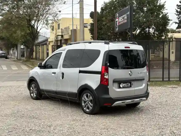 Renault Kangoo Stepway 1.6 Sce  2024 - foto 5