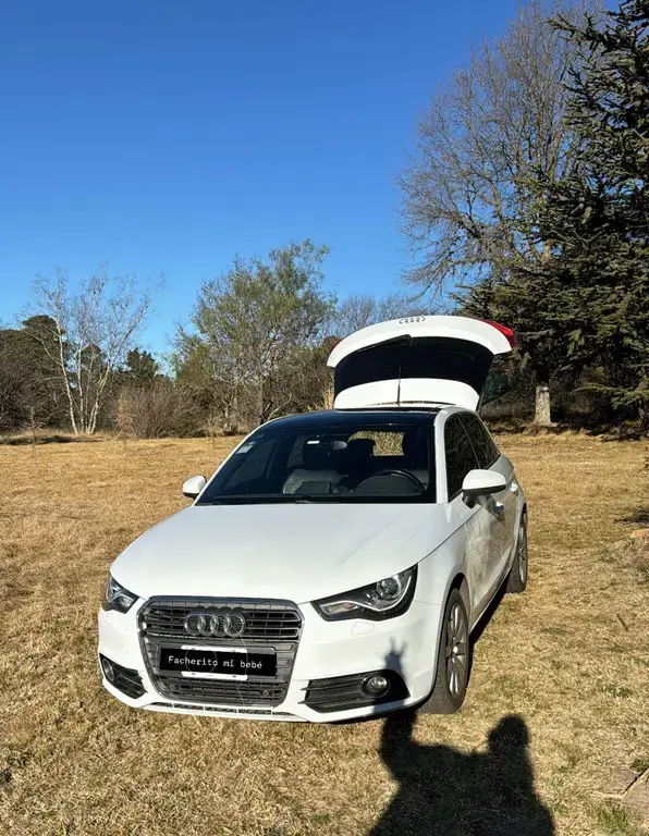 Audi A1 Sportback T Fsi Ambition (1390 Cc) 2013 - foto 2