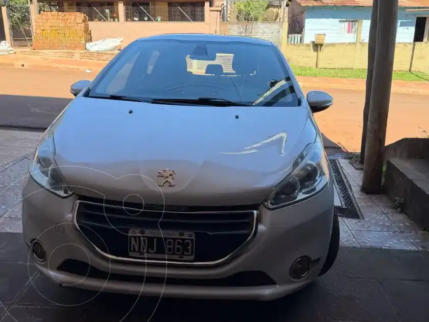 Peugeot 208 Feline 1.6  2013 - foto 1