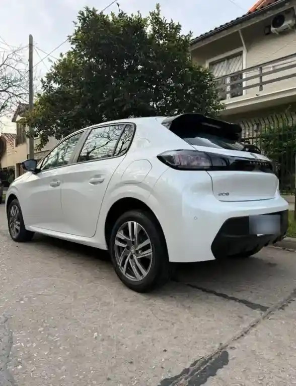 Peugeot 208 Feline 1.6 Tiptronic  2020 - foto 4