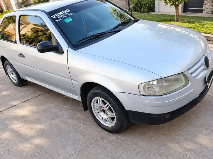 Volkswagen Gol 3P 1.6 Power  2010 - foto 2