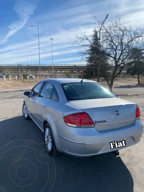Fiat Linea Absolute 1.8 Dualogic (1747 Cc) 2011 - foto 4