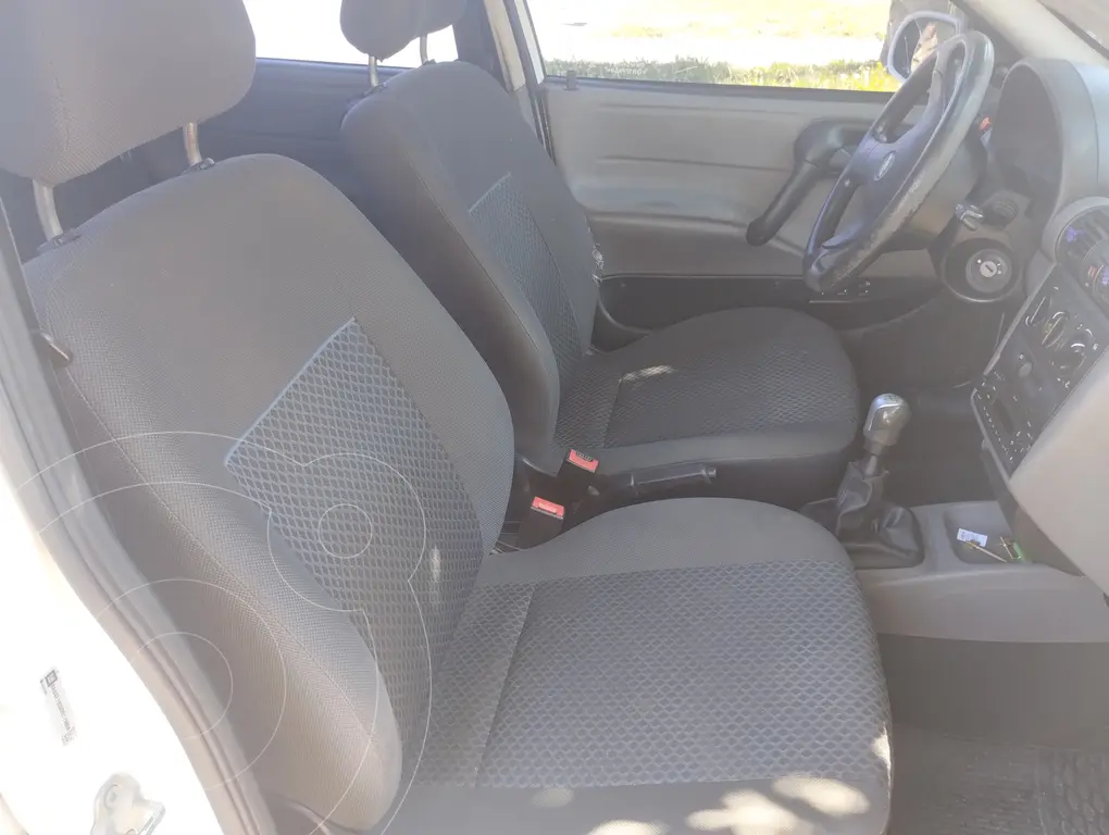 Chevrolet Classic 4P Lt Spirit (1389 Cc) 2013 - foto 2