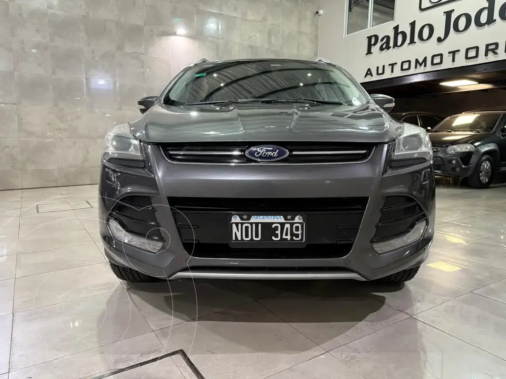 Ford Kuga Titanium 1.6T Aut 4X4 (1596 Cc) 2014 - foto 2