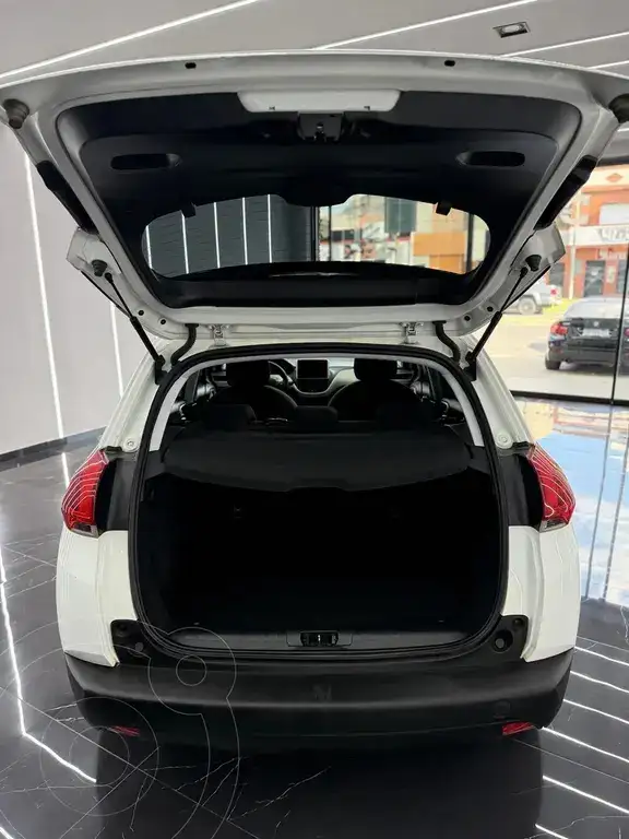 Peugeot 2008 Allure Aut  2020 - foto 5