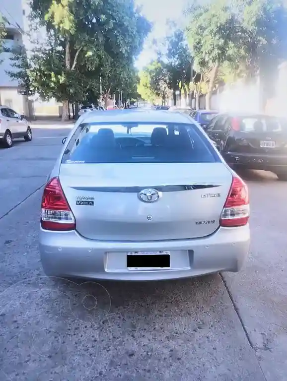 Toyota Etios Sedán Xls  2015 - foto 5