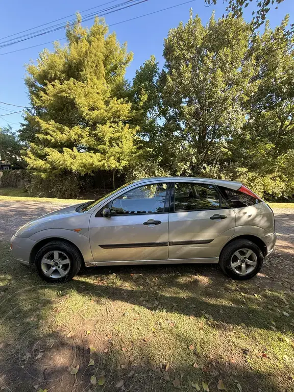 Ford Focus 5P 1.8L Ambiente (1796 Cc) 2003 - foto 5