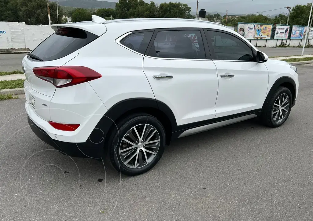 Hyundai Tucson 4X4 2.0 Aut Full (1999 Cc) 2016 - foto 4