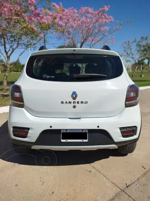 Renault Stepway 1.6 Intens  2016 - foto 2
