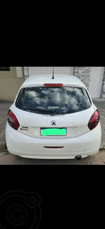 Peugeot 208 Active 1.6  2017 - foto 3
