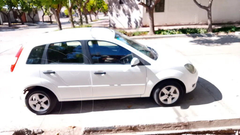 Ford Fiesta 5P Edge Plus (1598 Cc) 2004 - foto 2