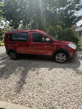 Renault Kangoo Stepway 1.5 Dci  2021 - foto 2