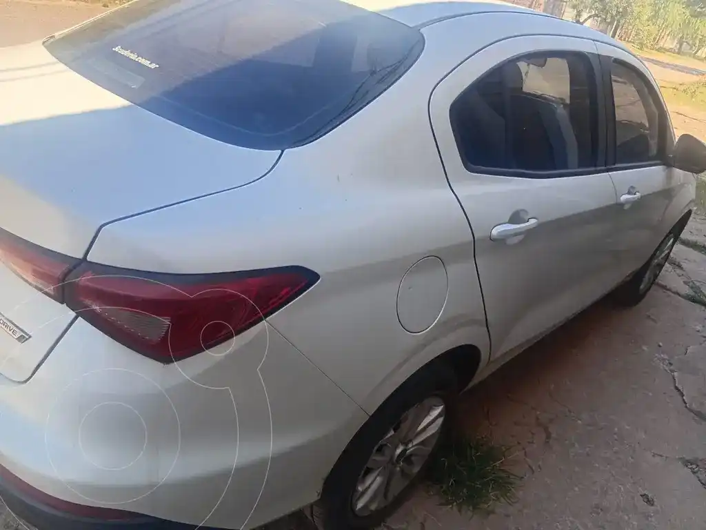 Fiat Cronos 1.3L Drive Gse Pack Conectividad  2022 - foto 3