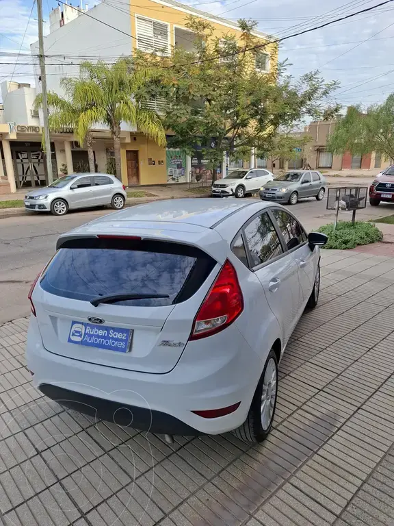 Ford Fiesta Kinetic Se Aut (1596 Cc) 2017 - foto 4