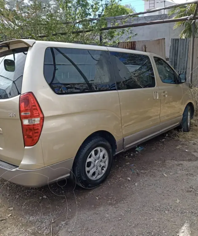 Hyundai H1 Mini Bus 12 Pas. Full Premium (2476 Cc) 2009 - foto 2