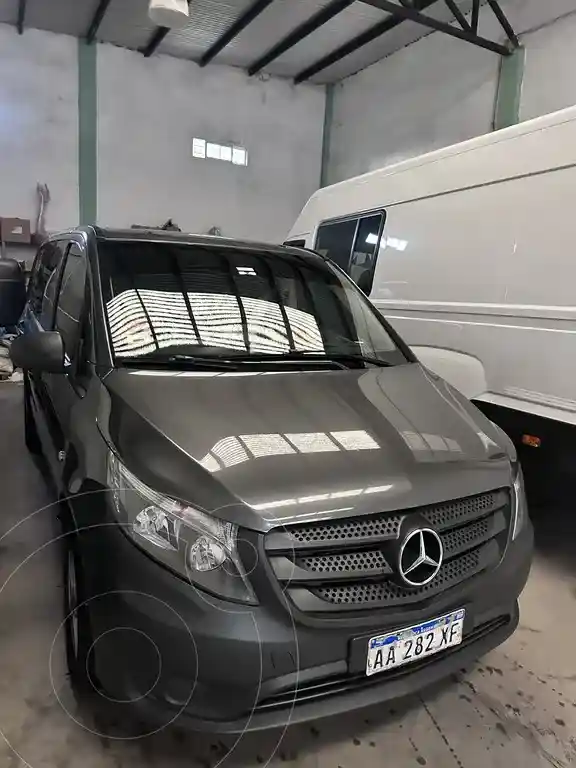 Mercedes-Benz Vito Furgón Mixto 111 Cdi  2016 - foto 1