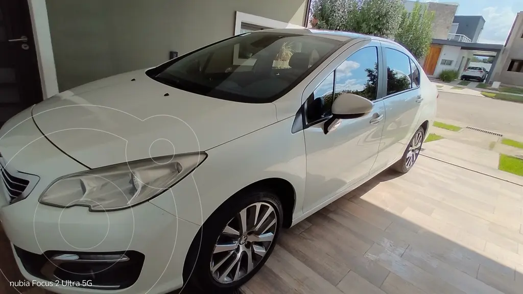 Peugeot 408 Allure Pack 1.6 Hdi (1560 Cc) 2019 - foto 5