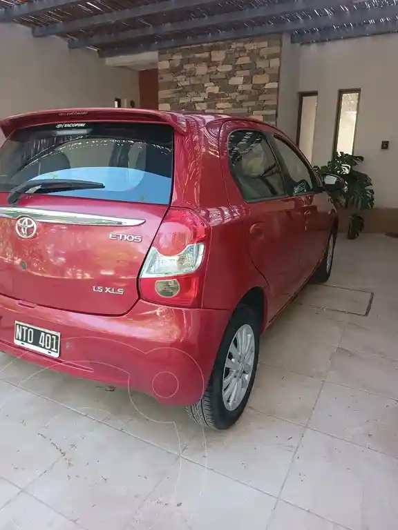 Toyota Etios Hatchback Xls  2014 - foto 3
