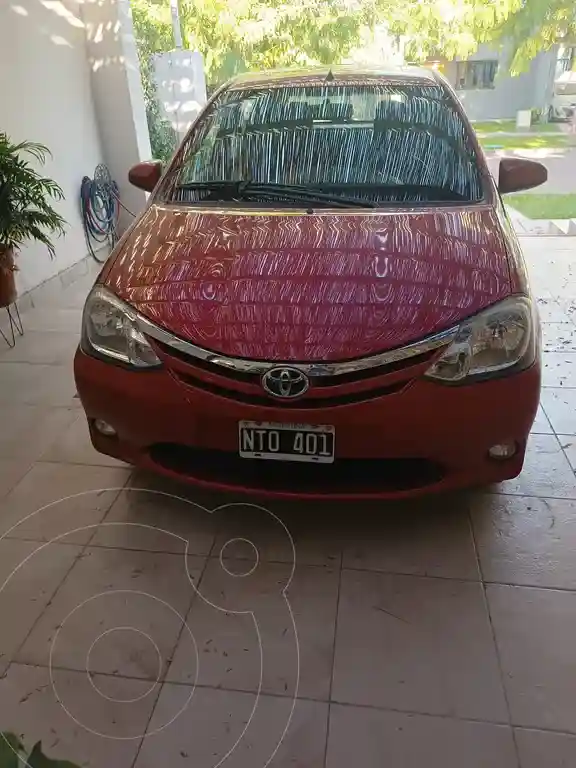 Toyota Etios Hatchback Xls  2014 - foto 5