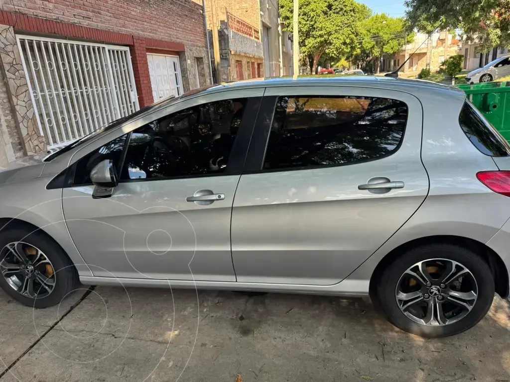 Peugeot 308 Allure Nav 2014/5 (1587 Cc) 2015 - foto 4