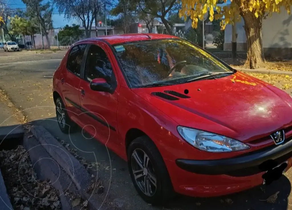 Peugeot 206 1.4 Allure 5P (1360 Cc) 2012 - foto 4