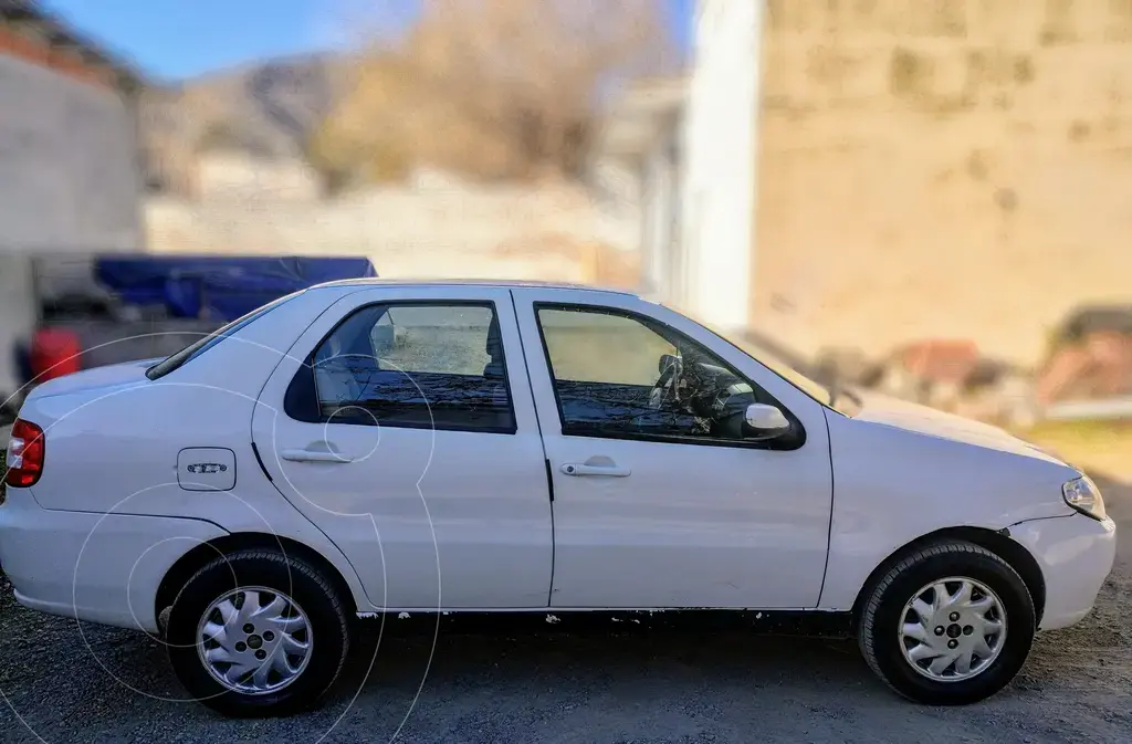 Fiat Siena Hlx 1.8 (1796 Cc) 2006 - foto 3