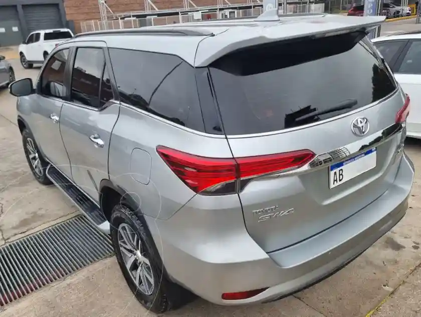 Toyota Sw4 Srx 7 Pas  2017 - foto 5