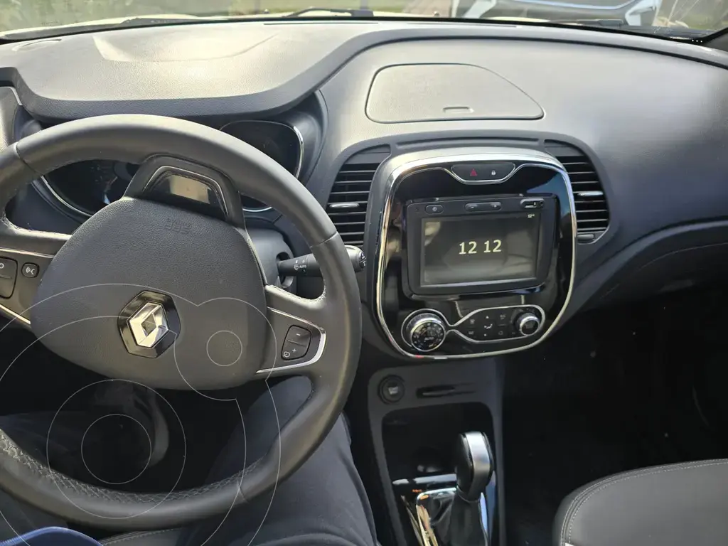 Renault Captur Intens 1.6 Cvt (1598 Cc) 2019 - foto 2